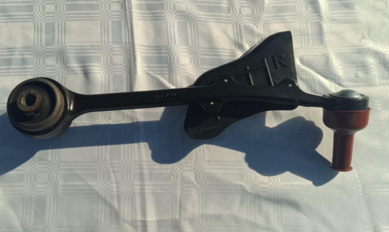 2016-2023 Ford mustang Control arm